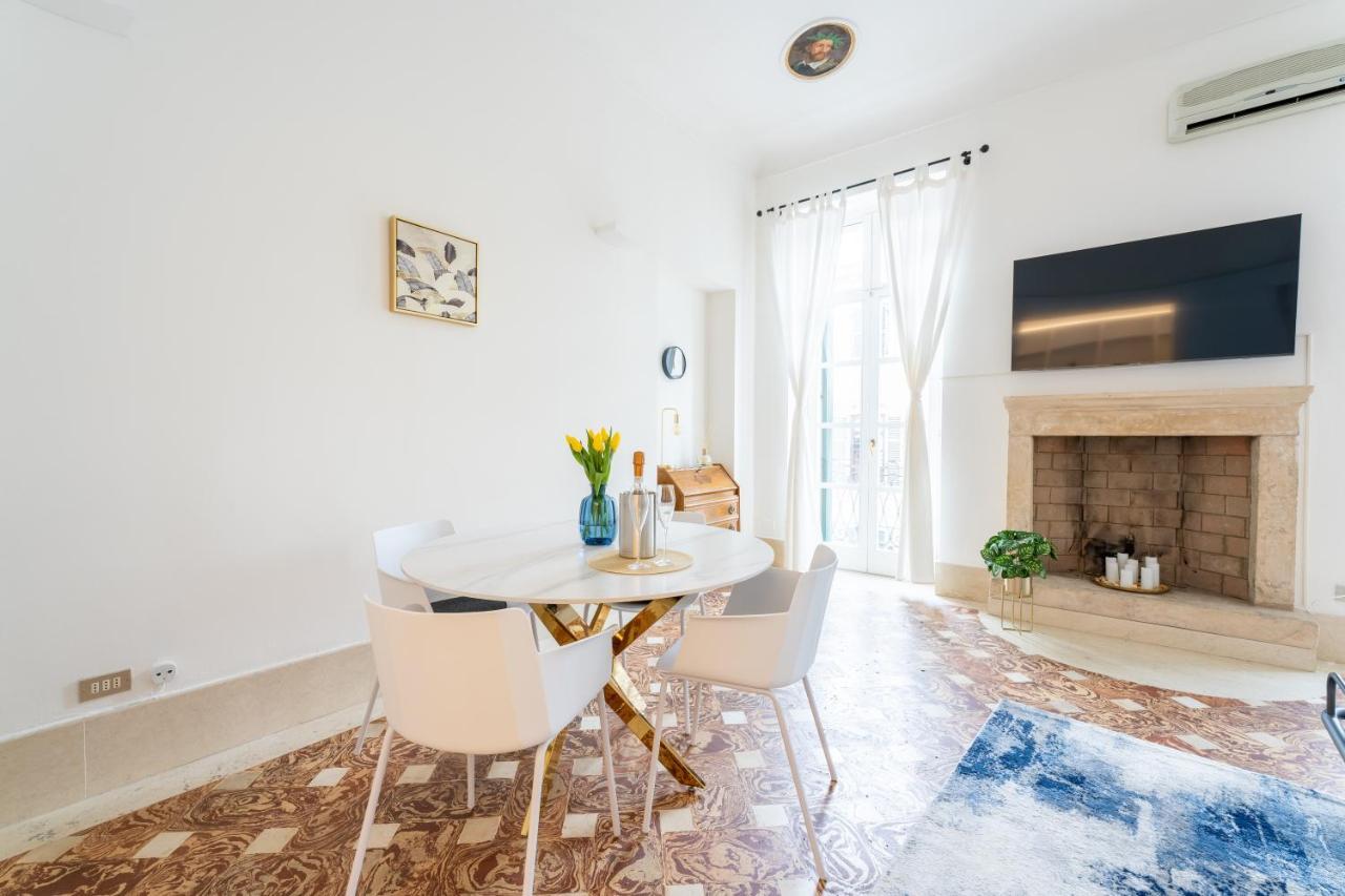 Corso Cavour Luxury Apartment فيرونا المظهر الخارجي الصورة