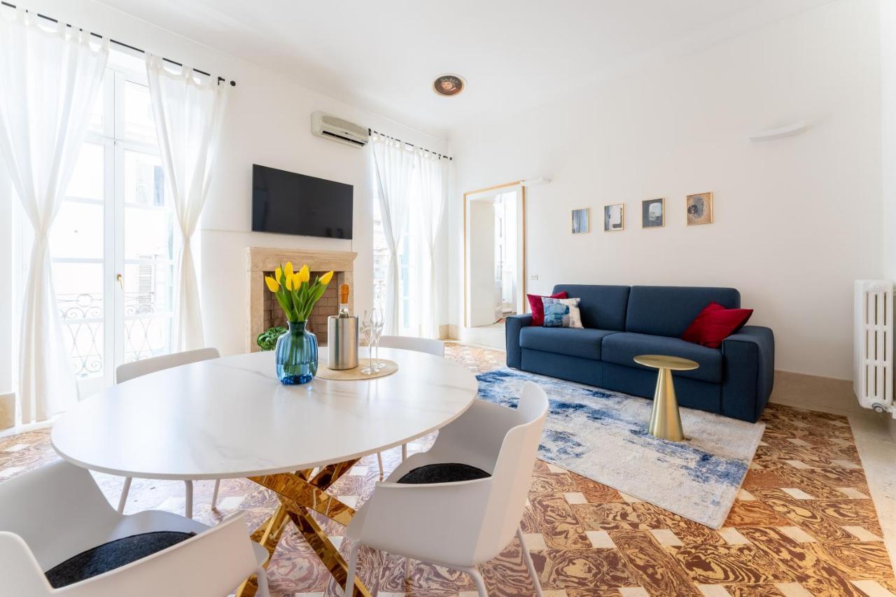 Corso Cavour Luxury Apartment فيرونا المظهر الخارجي الصورة