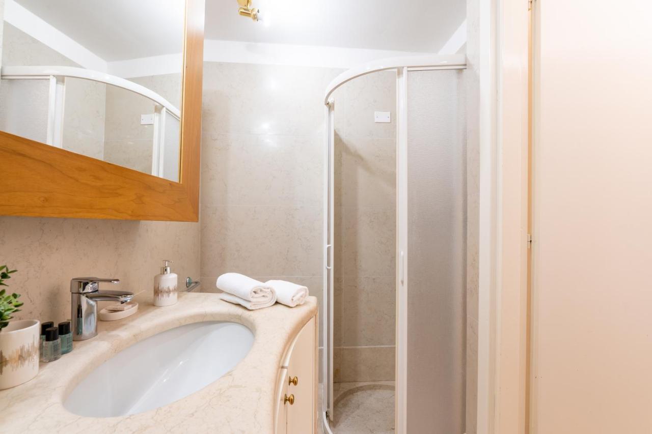 Corso Cavour Luxury Apartment فيرونا المظهر الخارجي الصورة