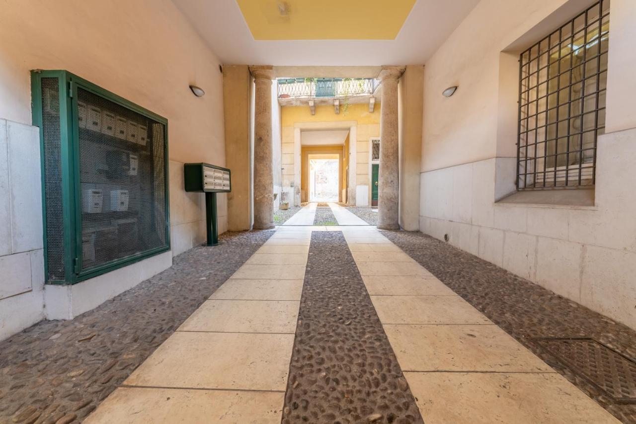 Corso Cavour Luxury Apartment فيرونا المظهر الخارجي الصورة