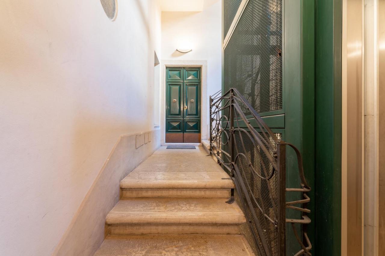 Corso Cavour Luxury Apartment فيرونا المظهر الخارجي الصورة