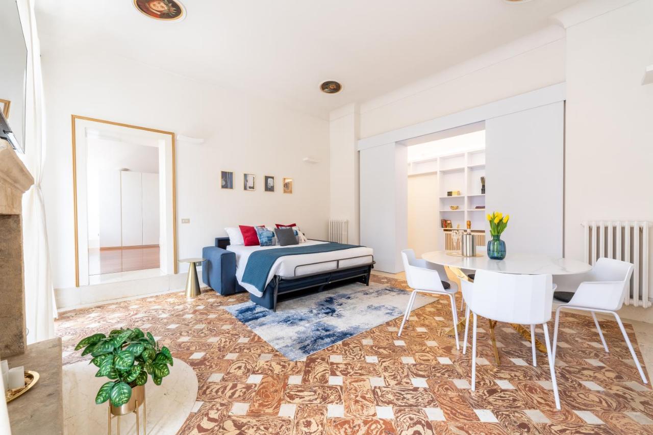 Corso Cavour Luxury Apartment فيرونا المظهر الخارجي الصورة