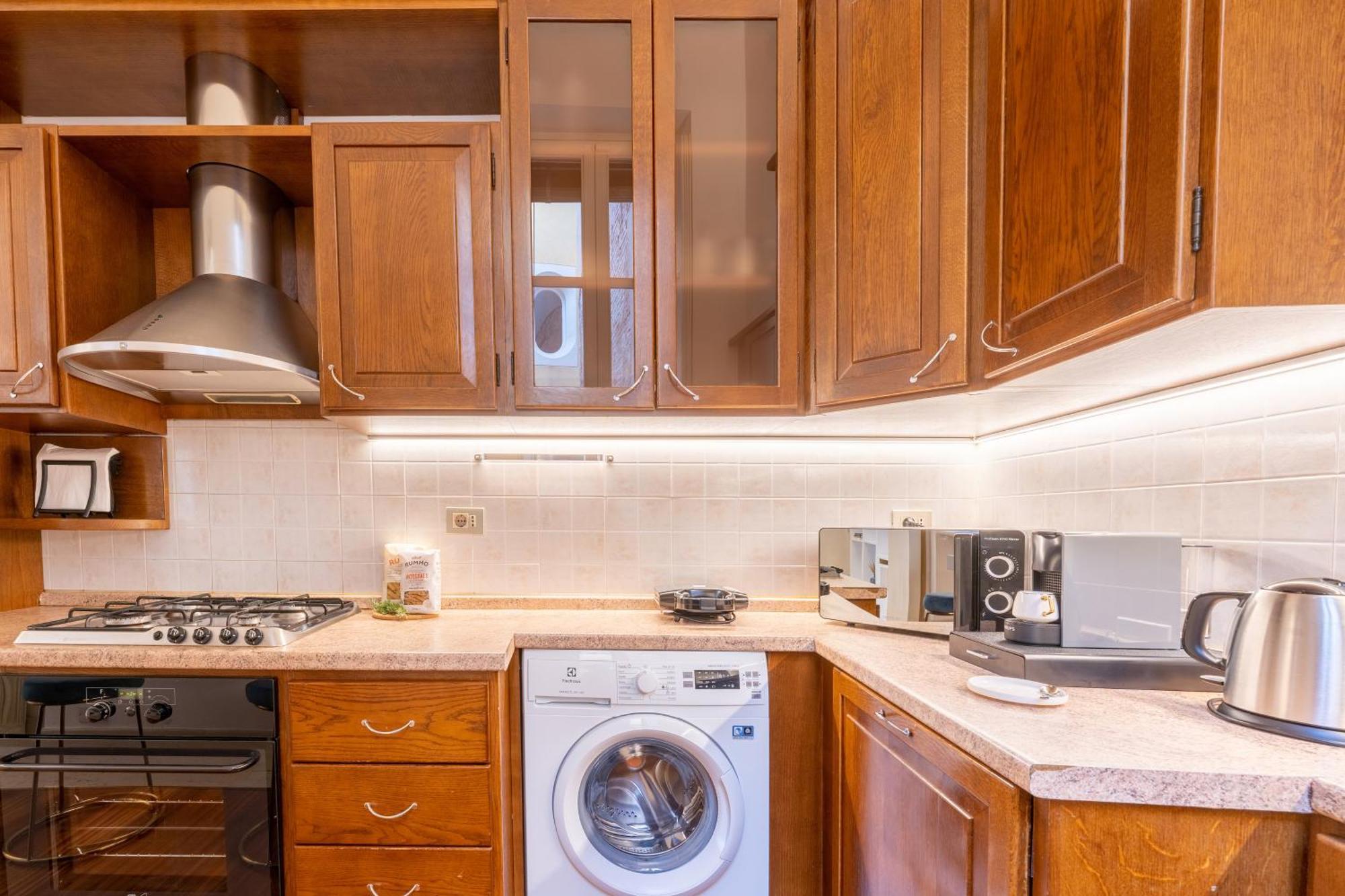 Corso Cavour Luxury Apartment فيرونا المظهر الخارجي الصورة
